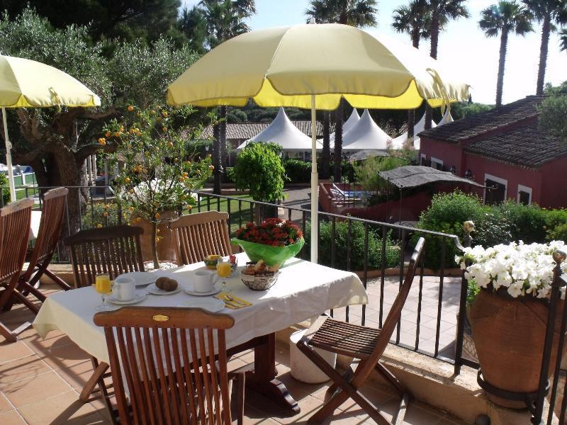 Hotel La Romarine รามาตูแอล ภายนอก รูปภาพ